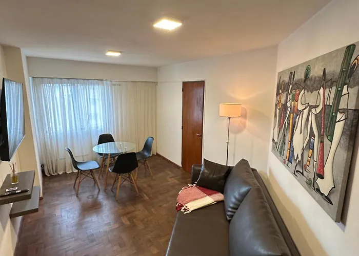 Paseo Del Boulevard Suite